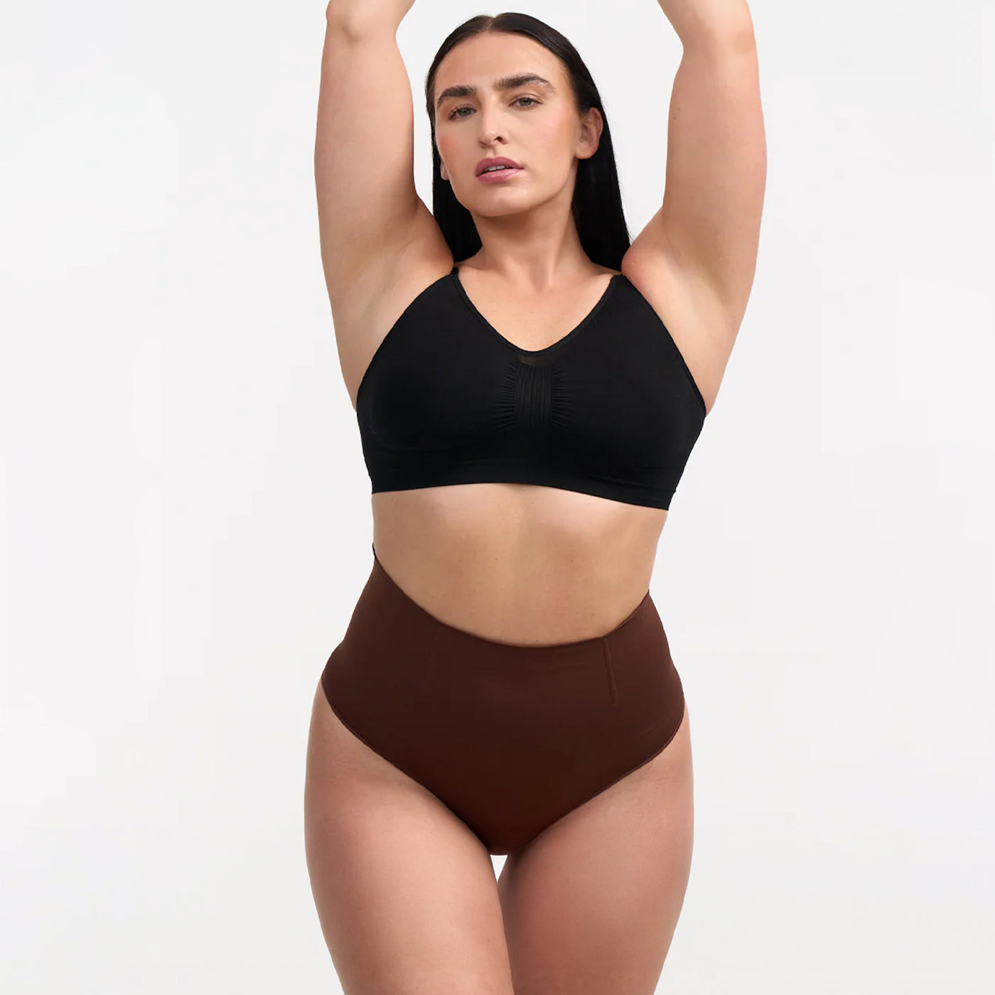 Shaping thong with high waist